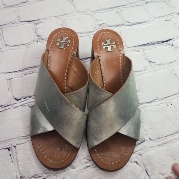 Tory Burch Montrose mirrores silver criss cross sandals - Picture 9 of 11